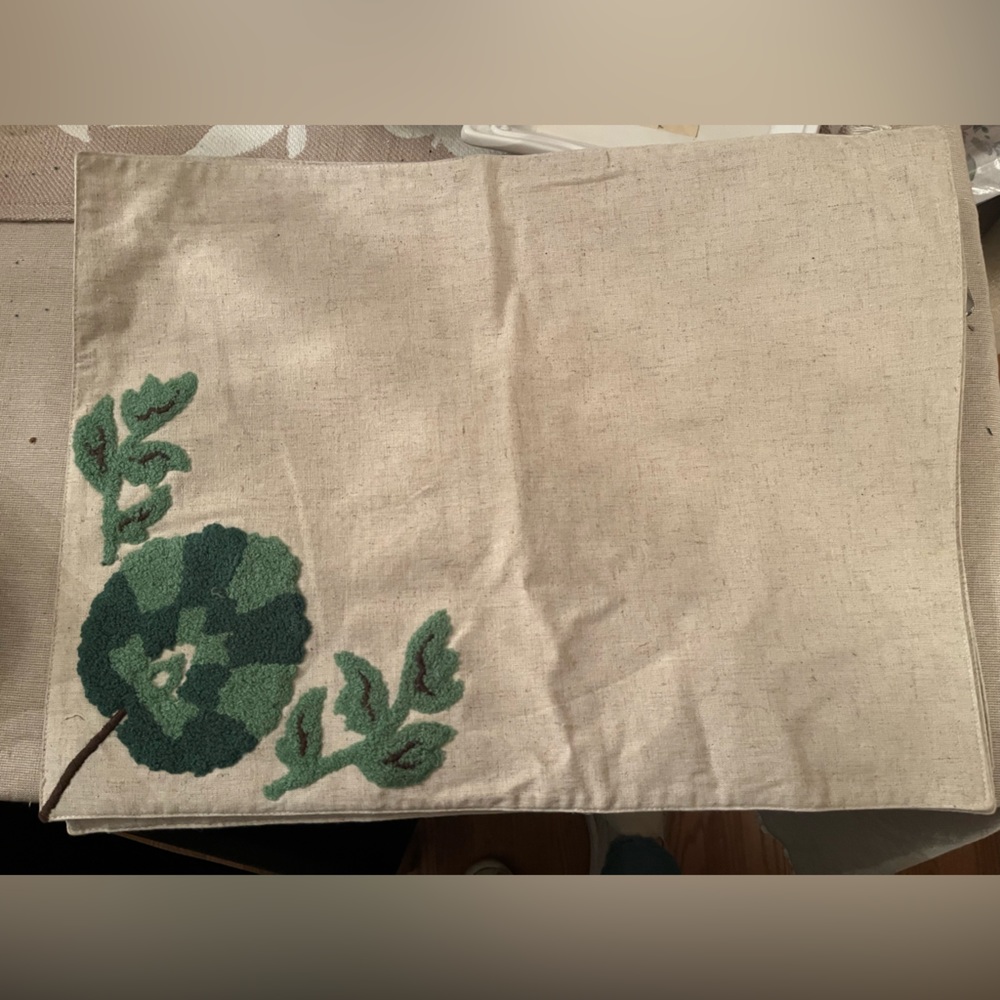 Embroidered placemats